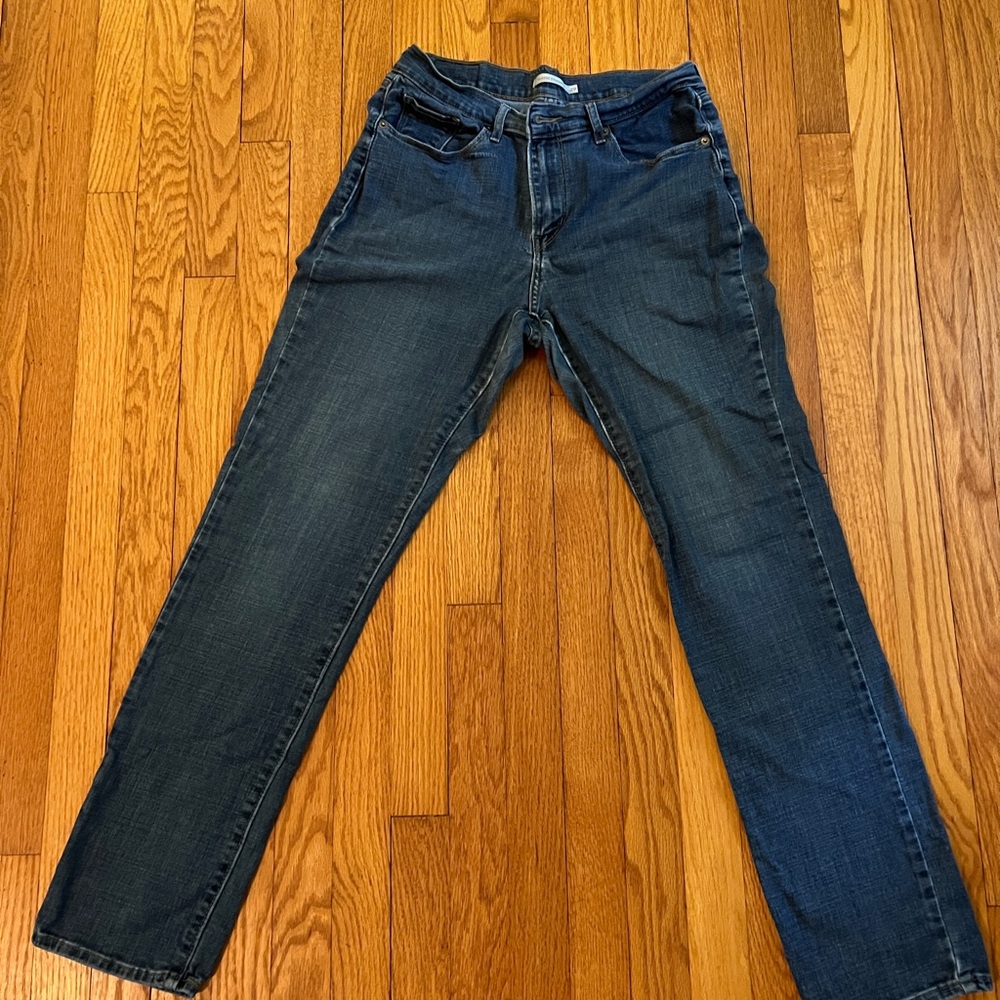 Women’s Levi Strauss Blue Jeans